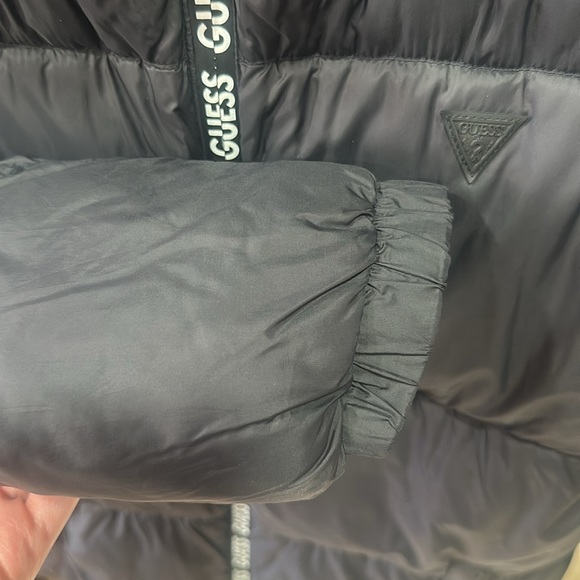 Guess kids coat size 16 - Picture 3 of 3